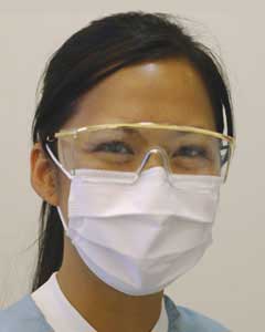 Isofluid Plus Earloop Mask - Pink, BFE > 99.8% / PFE = 99.5% at 0.1 micron