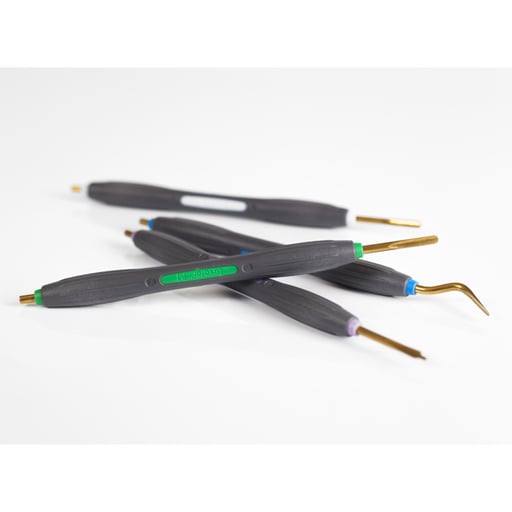 Luxator P-series PK4 Kit. Contains 1 of each: straight blade, inverted curved